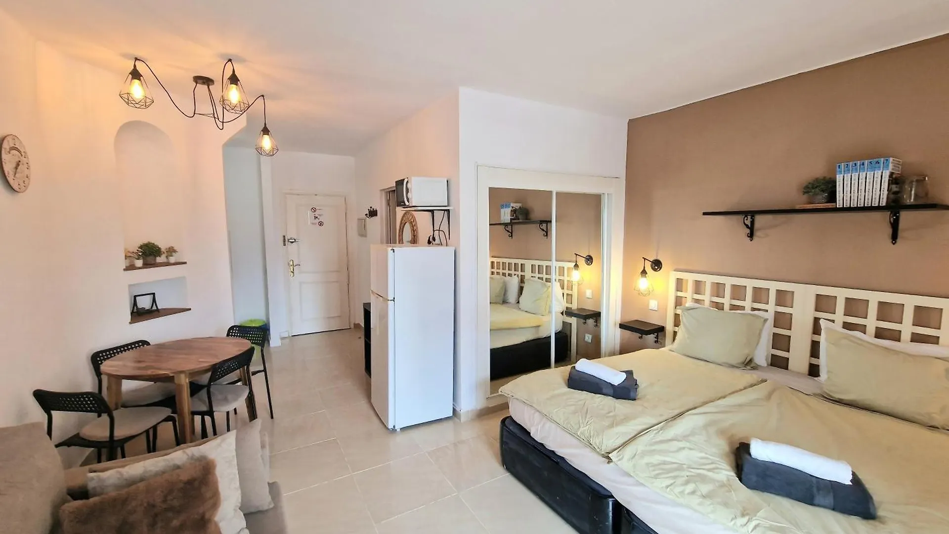 Stylish Studio With King-Size Bed And Ocean View, Paraiso 209 Costa Adeje